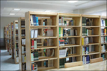 کتابخانه بزرگمهر در محوطه شهرداری هفشجان استقرار یافت