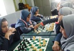 شرکت 46 دانش آموز دختر در مسابقات شطرنج شهرستان فارسان