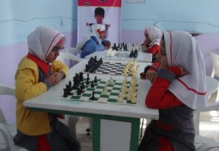 اختتاميه مسابقات شطرنج دانش آموزي شهرستان کوهرنگ برگزار شد