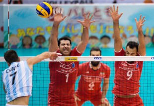 شکست تیم ملی ایران برابر آرژانتین/ ولاسکو به کواچ درس والیبال داد