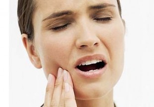 درمان‌های طب سنتی برای تسکین درد دندان