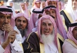 اختلافات داخلی آل‌سعود، تهدید کننده بقای عربستان در سال 2016 /رفتار تجاوزگرانه ریاض افزایش می‌یابد