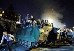 بیش از ۱۰۰ نفر از حامیان کودتای ناکام ترکیه کشته شده‌اند