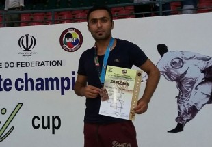 کاراته‌کار لردگاني، مقام سوم مسابقات آسيايي را کسب کرد