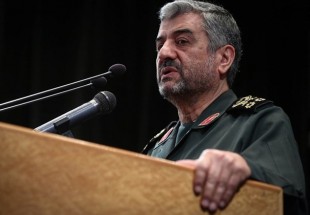 تمام برنامه‌های دشمنان در منطقه علیه ایران خنثی شده است/توان سپاه ۱۰ برابر سال آخر جنگ تحمیلی است