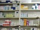 انتقاد مردم از تفاوت قيمت روي جعبه و قيمت فروش داروها در تنها داروخانه شلمزار