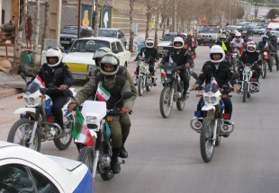 مراسم رژه موتوري و دوچرخه سواري در لردگان برگزار شد+ تصاوير