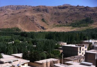 آغاز کاوش محوطه برنکان روستاي ده چشمه در شهرستان فارسان