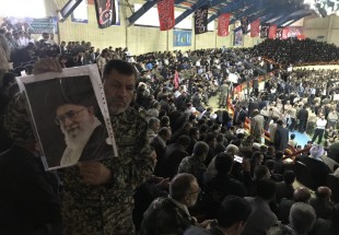 برگزاری اجتماع ۲۰ هزار نفری بسیجیان در بام ایران
