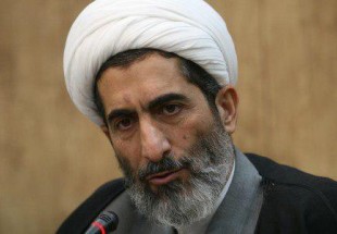 امام خمینی (ره) دست آمریکا را برای همیشه از کشور ایران قطع کرد/راهپیمایی اربعین بافته های یکساله آمریکا را رشته کرد