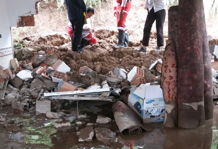 بارندگی‌ها به بیش از 2000 واحد مسکونی در چهارمحال و بختیاری آسیب رساند/90 درصد خانه‌های خسارت‌دیده از ساخت‌ و سازهای غیرمجاز است
