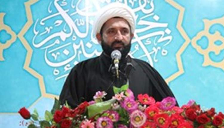 راهپيمايي اربعين همه فرقه‌های مذهبی را زير پرچم محبت امام حسين (ع) گرد هم می‌آورد
