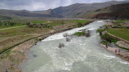 روستای ساحلی بهشت آباد در شهرستان اردل، جاذبه ای زیبا برای گردشگران نوروزی+تصاویر