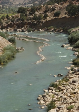 احداث تونل و انتقال آب آثار مخرب زیست محیطی و خشکسالی را برای چهارمحال و بختیاری به دنبال دارد