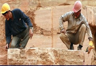 کارگران ساختمانی با پرداخت ۷ درصد حق بیمه، بیمه می‌شوند