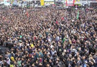 مطالبات مقام معظم رهبري از خواص در جمع عزاداران امام خميني