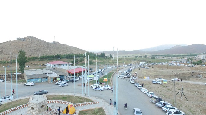 گردشگران کوهرنگ 2